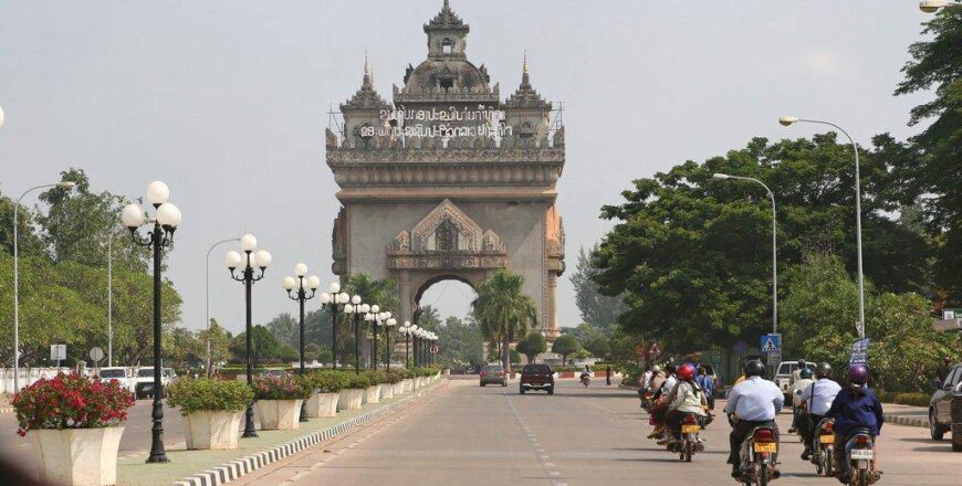 ການປົກປັກຮັກສາລະບອບໃໝ່ ເເລະ ພັດທະນາເສດຖະກິດ-ສັງຄົມ