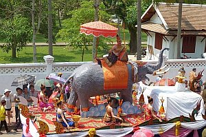 ມາຮູ້ຈັກຄຳທຳນາຍປີໃໝ່ລາວ (ປີ ຈ.ສ 1384, ປີ ພ.ສ 2565 ) ມາຮູ້ຈັກຄຳທຳນາຍປີໃໝ່ລາວ (ປີ ຈ.ສ 1384, ປີ ພ.ສ 2565 )