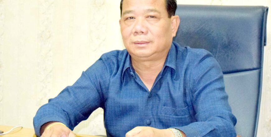 ການນຳເຂົ້ານໍ້າມັນເຊື້ອໄຟຫຼຸດລົງເຮັດໃຫ້ນໍ້າມັນຂາດປໍ້າຮຽກຮ້ອງທົ່ວສັງຄົມຊ່ວຍກັນປະຢັດ ການນຳເຂົ້ານໍ້າມັນເຊື້ອໄຟຫຼຸດລົງເຮັດໃຫ້ນໍ້າມັນຂາດປໍ້າຮຽກຮ້ອງທົ່ວສັງຄົມຊ່ວຍກັນປະຢັດ