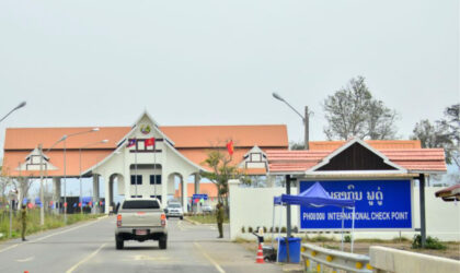 ດ່ານສາກົນ ພູດູ່ເມືອງປາກລາຍ ພ້ອມເປີດບໍລິການເຂົ້າ-ອອກເມືອງ