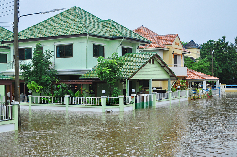 7 ວິທີປ້ອງກັນນໍ້າຖ້ວມເຮືອນ ໃນມື້ທີ່ຝົນຕົກໜັກ 7 ວິທີປ້ອງກັນນໍ້າຖ້ວມເຮືອນ ໃນມື້ທີ່ຝົນຕົກໜັກ