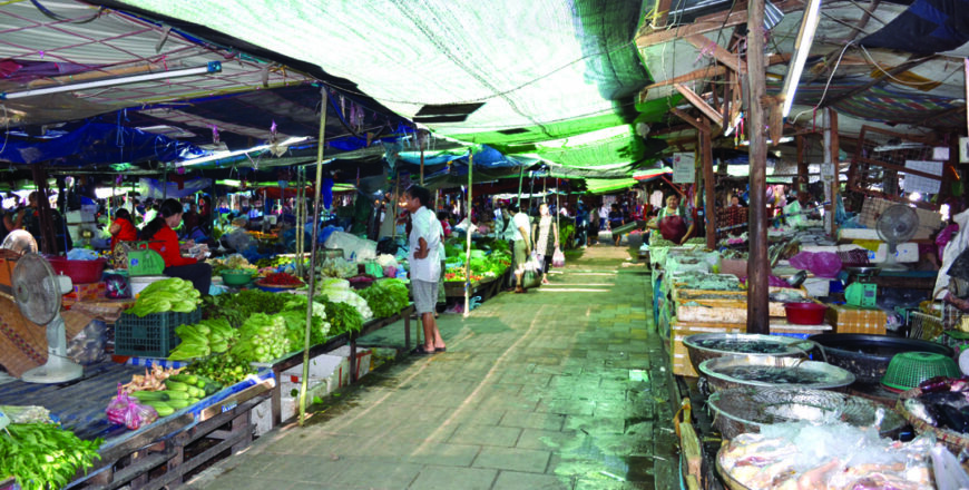 ເມື່ອກ່ອນການຂຶ້ນຄ່າແຮງຂັ້ນຕໍ່າ ມັກມາພ້ອມກັບການຖີບຕົວຂອງຄ່າຄອງຊີບ ແຕ່ດຽວນີ້ຄ່າຄອງຊີບຖີບຕົວໄປກ່ອນແລ້ວ