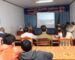 ເຈົ້າໜ້າທີ່ຕຳຫລວດຈະລາຈອນແຂວງວຽງຈັນ ສຶກສາອົບຮົມໄວໜຸ່ມນັກຂັບຂີ່ດັດແປງສະພາບເຕັກນິກລົດ ຂັບຂີ່ລົດເປັນພຶງເປັນແພ ກີດຂວາງການສັນຈອນ
