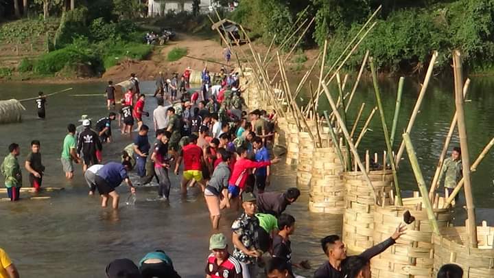 ກອງພັນໃຫຍ່ 201 ສ້າງຂົວຂ້າມນ້ຳພູນ ສຳເລັດ ເພື່ອນຳໃຊ້ຊົວຄາວໃນລະດູແລ້ງ ກອງພັນໃຫຍ່ 201 ສ້າງຂົວຂ້າມນ້ຳພູນ ສຳເລັດ ເພື່ອນຳໃຊ້ຊົວຄາວໃນລະດູແລ້ງ
