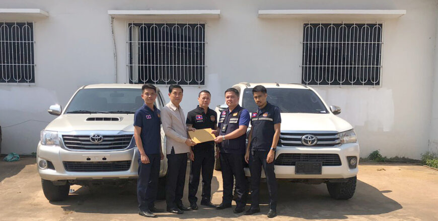 ອີກແລ້ວ! ເຈົ້າໜ້າທີ່ພາສີ ຫຼັກ 15 ກວດພົບ ແລະ ຢຶດລົດນໍາເຂົ້າບໍ່ຖືກຕ້ອງ 2 ຄັນ ອີກແລ້ວ! ເຈົ້າໜ້າທີ່ພາສີ ຫຼັກ 15 ກວດພົບ ແລະ ຢຶດລົດນໍາເຂົ້າບໍ່ຖືກຕ້ອງ 2 ຄັນ
