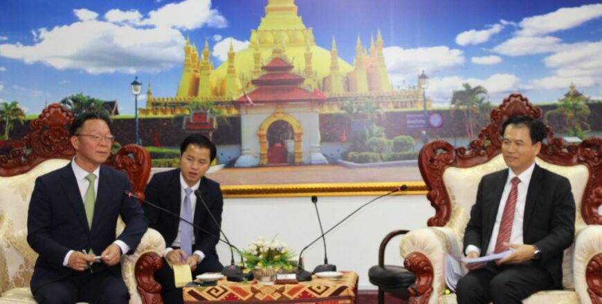 ລາວ ແລະ ສ ເກົາຫລີ ຫາລືເພີ່ມທະວີການຮ່ວມມືຢ່າງຮອບດ້ານທາງເສດຖະກິດ-ການຄ້າ