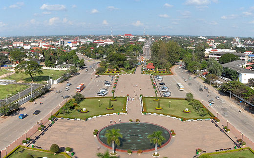 ມີຫລາຍປັດໄຈ ທີ່ຕ້ອງເອົາໃຈໃສ່ ເພື່ອໃຫ້ຜູ້ຂັບຂີ່ໄດ້ຮັບຄວາມປອດໄພເທິງທ້ອງຖະໜົນ