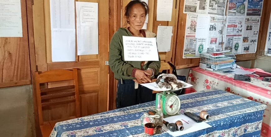 ປກສ ເມືອງຊໍາໃຕ້ ສະກັດຈັບຕົວຜູ້ຄ້າຂາຍຢາເສບຕິດໃນຂະນະໄປສົ່ງ ພ້ອມຢຶດຂອງກາງຢາບ້າ 11 ເມັດ ແລະ ຝິ່ນ 700 ກຣາມ