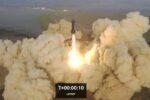 ຈະຫລວດຍັກ Starship ຂອງ SpaceX ລະເບີດລະຫວ່າງການທົດລອງບິນ