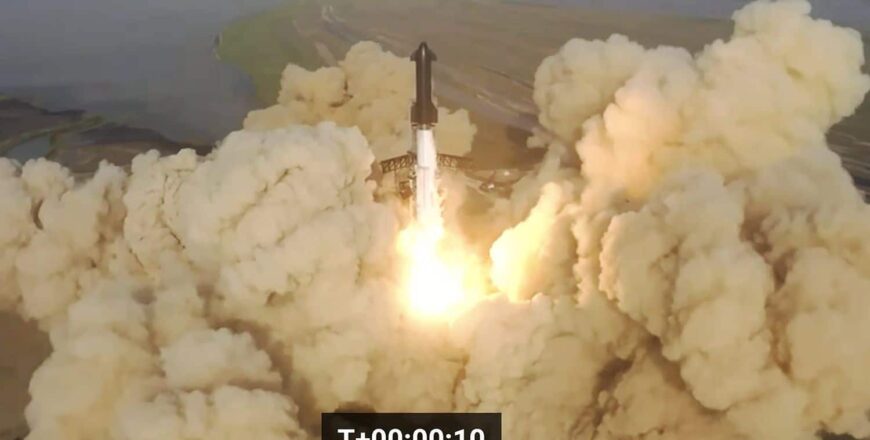 ຈະຫລວດຍັກ Starship ຂອງ SpaceX ລະເບີດລະຫວ່າງການທົດລອງບິນ ຈະຫລວດຍັກ Starship ຂອງ SpaceX ລະເບີດລະຫວ່າງການທົດລອງບິນ