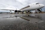 Singapore Airlines ແຈກໂບນັດສູງສຸດ 8 ເດືອນ ແລະ ໂບນັດພິເສດໃຫ້ອີກ 1,5 ເດືອນ ຫລັງສ້າງກໍາໄລສູງສຸດເປັນປະຫວັດສາດ