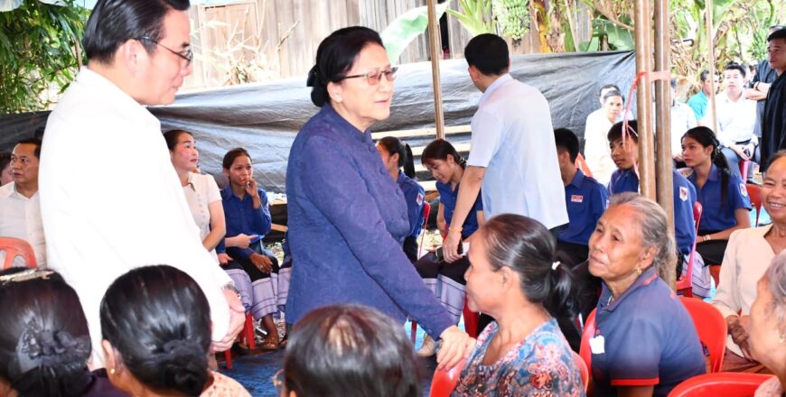 ຮອງປະທານປະເທດ ພົບປະປະຊາຊົນ ບ້ານແກ້ງເກ່ຍ ເມືອງບາຈຽງຈະເລີນສຸກ