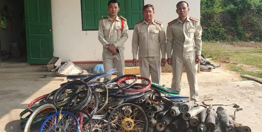 ຢຶດລໍ້ລົດ ແລະ ທໍ່ອາຍເສຍ ທີ່ດັດແປງສະພາບເຕັກນິກ 55 ຄັນ ພ້ອມທັງສຶກສາອົບຮົມເຈົ້າຂອງລົດ