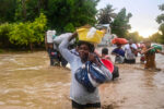 ນ້ຳຖ້ວມ-ດິນເຈື່ອນຄັ້ງໃຫຍ່ຢູ່ໄຮຕິ ມີຜູ້ເສຍຊີວິດຫລາຍກວ່າ 40 ຄົນ