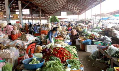 ລວມພະລັງຍົກສູງຜະລິດຕະພັນພາຍໃນໃຫ້ເຕັມທີ່ ກ້າວຜ່ານພົ້ນວິບາກກໍາຂອງຊາດບ້ານເມືອງ