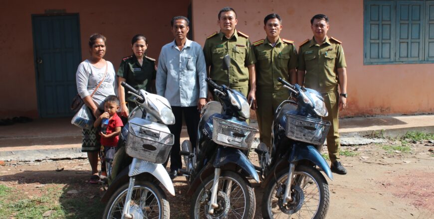 ມອບລົດຈັກ 3 ຄັນທີ່ຖືກໂຈນລັກໄປ ຄືນໃຫ້ເຈົ້າຂອງເດີມ