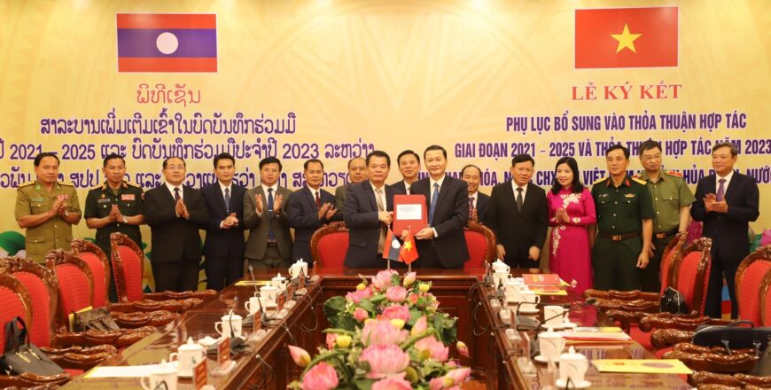 ຫວຽດນາມ ເຫັນດີຊ່ວຍເຫລືອກໍ່ສ້າງສຳນັກງານອົງການປົກຄອງ ເມືອງວຽງໄຊ 50 ຕື້ດົງ ແລະ ກໍ່ສ້າງພື້ນຖານໂຄງລ່າງ ແຂວງຫົວພັນ 45 ຕື້ດົງ ຫວຽດນາມ ເຫັນດີຊ່ວຍເຫລືອກໍ່ສ້າງສຳນັກງານອົງການປົກຄອງ ເມືອງວຽງໄຊ 50 ຕື້ດົງ ແລະ ກໍ່ສ້າງພື້ນຖານໂຄງລ່າງ ແຂວງຫົວພັນ 45 ຕື້ດົງ