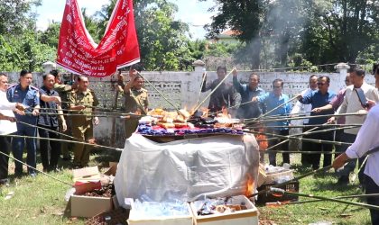 ການແກ້ໄຂບັນຫາຢາເສບຕິດ ເບິ່ງຄືວ່າອັນໃດກໍຕິດຂັດ ແລະ ຫຍຸ້ງຍາກໄປໝົດ