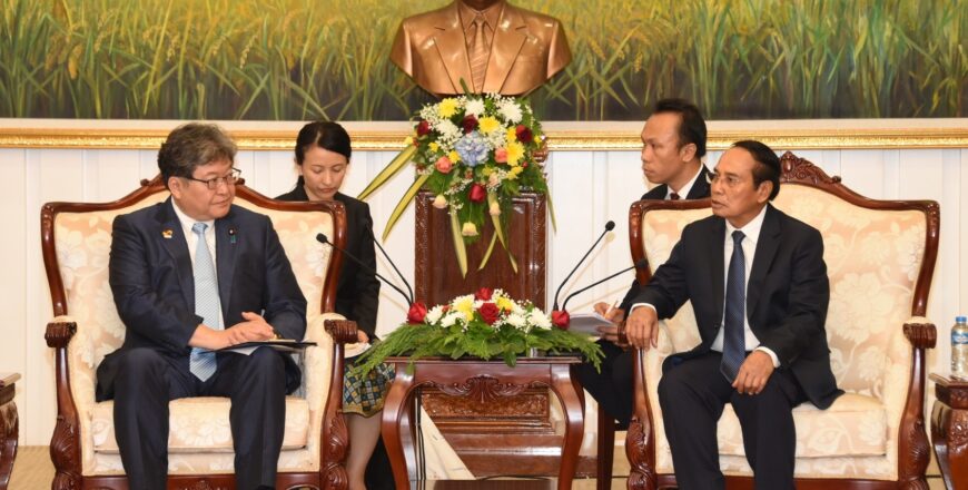 ຄະນະຜູ້ແທນພັກເສລີປະຊາທິປະໄຕຍີ່ປຸ່ນ ຢ້ຽມຢາມ ແລະ ເຮັດວຽກຢູ່ ສປປ ລາວ ເພື່ອຫາລືການພົວພັນຮ່ວມມືສອງຝ່າຍ