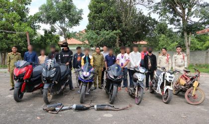 ປກສ ເມືອງຫົງສາ ກວາດລ້າງກຸ່ມແກ້ງຂັບລົດກວນເມືອງ ພ້ອມເຮັດບົດບັນທຶກກ່າວເຕືອນ