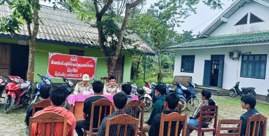 ຈະລາຈອນ ປກສ ເມືອງນາໝໍ້ ສຶກສາອົບຮົມຜູ້ທີ່ດັດແປງສະພາບເຕັກນິກລົດ 10 ຄົນ ພ້ອມກັກລົດ 16 ຄັນ