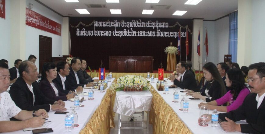 ລາວ-ຫວຽດ ແລກປ່ຽນບົດຮຽນດ້ານຂະແໜງການທ່ອງທ່ຽວ ລາວ-ຫວຽດ ແລກປ່ຽນບົດຮຽນດ້ານຂະແໜງການທ່ອງທ່ຽວ