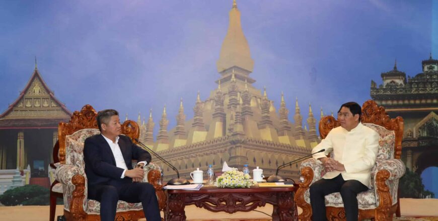 ເຈົ້າຄອງ ນະຄອນຫລວງວຽງຈັນ ຕ້ອນຮັບຄະນະຜູ້ແທນນະຄອນຫລວງຮາໂນ້ຍ ເຈົ້າຄອງ ນະຄອນຫລວງວຽງຈັນ ຕ້ອນຮັບຄະນະຜູ້ແທນນະຄອນຫລວງຮາໂນ້ຍ
