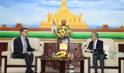 ຫົວໜ້າ ຄຕພ ຕ້ອນຮັບທູດ ອົດສະຕຣາລີ ປະຈຳລາວເຂົ້າຢ້ຽມອຳລາ