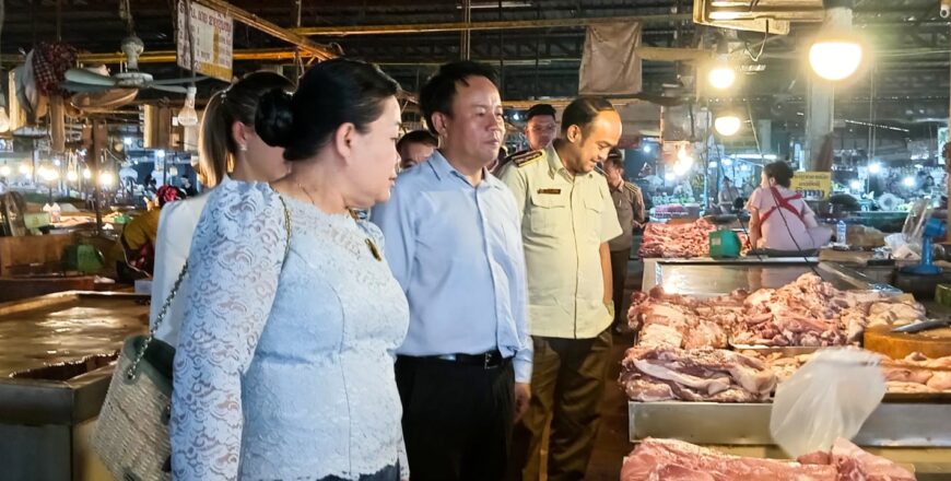 ການຄ້າ ນະຄອນຫລວງວຽງຈັນ ລົງຕິດຕາມກວດກາລາຄາສິນຄ້າ ແລະ ຫ້າມມີການກັກສິນຄ້າສວຍໂອກາດຂຶ້ນລາຄາ