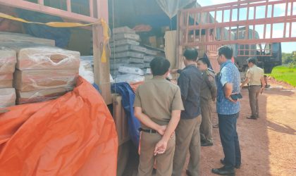 ຢຶດ ຊີ້ນງົວ, ຂາໝູ ແລະ ຕີນໄກ່ ທີ່ລັກລອບນໍາເຂົ້າແບບນອກລະບົບ ນ້ຳໜັກຫລາຍກວ່າ 11.000 ກິໂລກຣາມ