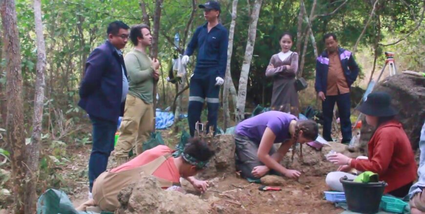 ພົບຊິ້ນສ່ວນໂຄງຮ່າງມະນຸດບູຮານ ຄາດວ່າມີອາຍຸປະມານ 900-1200 ກວ່າປີ ຢູ່ໃນໄຫຫີນ ແຂວງຊຽງຂວາງ ພົບຊິ້ນສ່ວນໂຄງຮ່າງມະນຸດບູຮານ ຄາດວ່າມີອາຍຸປະມານ 900-1200 ກວ່າປີ ຢູ່ໃນໄຫຫີນ ແຂວງຊຽງຂວາງ