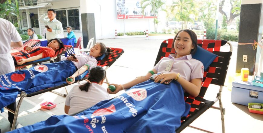 ສະຖາບັນເລືອດແຫ່ງຊາດ ແລະ ສູນເລືອດແຂວງທົ່ວປະເທດ ຂາດແຄນເລືອດຢ່າງໜັກ