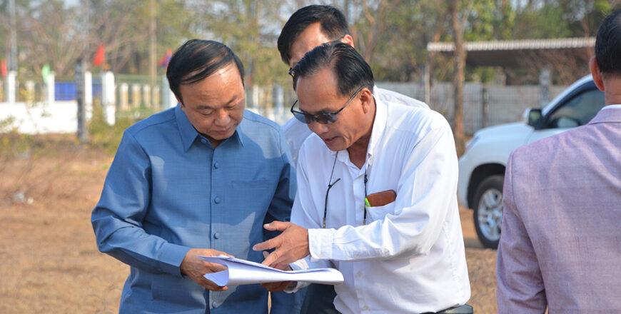 ລົງກວດກາສະຖານທີ່ ກໍ່ສ້າງໂຮງໝໍຫລັງໃໝ່ ຢູ່ສາລະວັນ ເພື່ອສະເໜີລັດຖະບານສະໜອງທຶນໃຫ້ 34 ກວ່າລ້ານໂດລາ