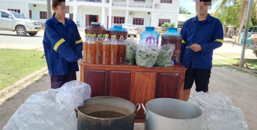 ກັກຕົວຜົວເມຍຄູ່ສ້າງຄູ່ສາ ຄ້າຂາຍນ້ຳກະທ່ອມ ພ້ອມຢຶດນ້ຳກະທ່ອມ 140 ລິດ