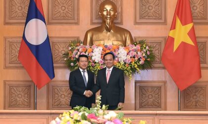ຮອງນາຍົກລັດຖະມົນຕີ, ລັດຖະມົນຕີກະຊວງການຕ່າງປະເທດ, ຫົວໜ້າຄະນະກຳ ມະການອຳນວຍຄວາມສະດວກທາງດ້ານການຄ້າ ແລະ ການຂົນສົ່ງຂັ້ນສູນກາງ ພ້ອມດ້ວຍຄະນະຜູ້ແທນຂັ້ນສູງ ຂອງ ສປປ ລາວ ຢ້ຽມຢາມເຮັດວຽກ ຢູ່ ສສ. ຫວຽດນາມ
