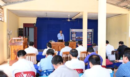 ນາຍົກລັດຖະມົນຕີ ເຄື່ອນໄຫວເຮັດວຽກຢູ່ແຂວງຫລວງພະບາງ ແລະ ຢ້ຽມຢາມຖາມຂ່າວປະຊາຊົນ ບ້ານບວມອໍ້