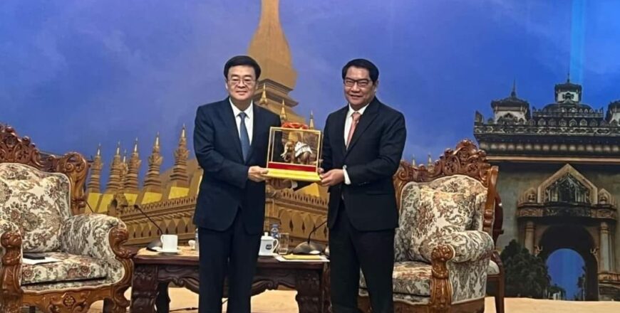 ເຈົ້ານະຄອນຄຸນໝິງ ແຂວງຢຸນໜານ ສປ ຈີນ ສະເໜີໃຫ້ເຈົ້າຄອງນະຄອນຫລວງວຽງຈັນ ມີການສ້າງຕັ້ງເມືອງມິດຕະພາບ