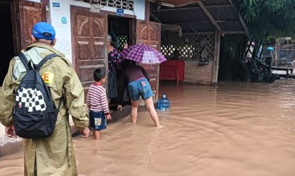 ສະພາບນ້ຳຖ້ວມບ້ານໜອງບົວພີ່ນ້ອງ ເມືອງພຽງ ໄຊຍະບູລີ ໄດ້ຮັບຜົນເສຍຫາຍ