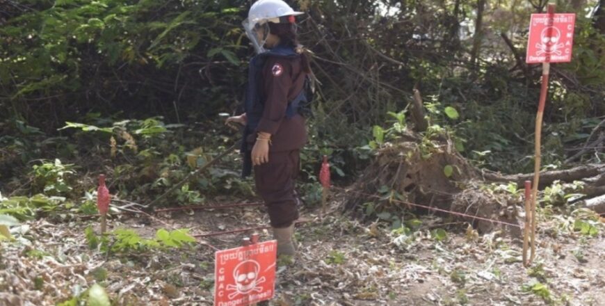 ປະຊາຊົນຢູ່ກໍາປູເຈຍ 1 ລ້ານຄົນ ຍັງສ່ຽງອັນຕະລາຍຈາກລະເບີດຕົກຄ້າງ