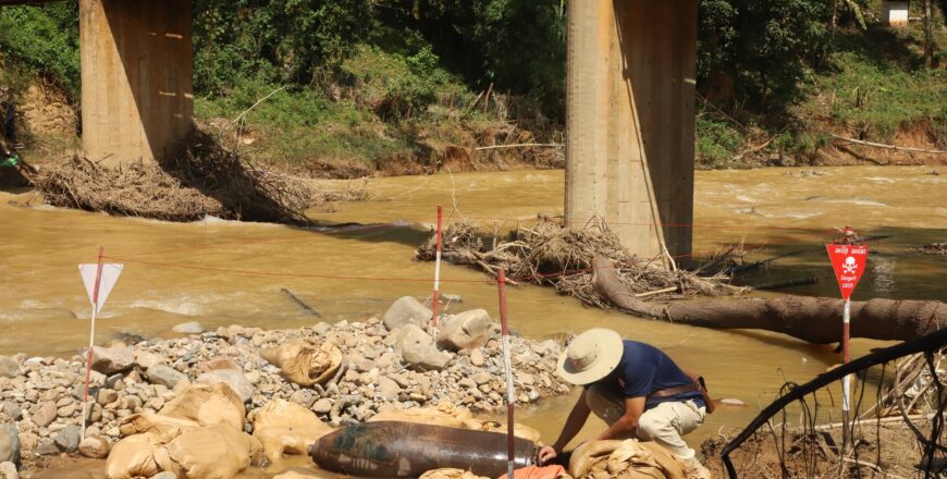 ພົບເຫັນບົມໃຫຍ່ 750 ປອນ ຢູ່ບ້ານໂພນທອງ ເມືອງວຽງໄຊ ແຂວງຫົວພັນ