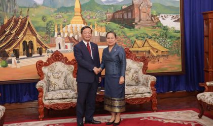 ລັດຖະມົນຕີກະຊວງ ຖວທ ຕ້ອນຮັບ ທູດຫວຽດນາມ ຄົນໃໝ່