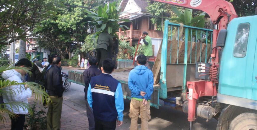 ຫລວງພະບາງ ກວດກາ ແລະ ແກ້ໄຂບັນຫາສິ່ງກີດຂວາງ ພ້ອມເຮັດບົດບັນທຶກກັບຜູ້ປະກອບການ ຫລວງພະບາງ ກວດກາ ແລະ ແກ້ໄຂບັນຫາສິ່ງກີດຂວາງ ພ້ອມເຮັດບົດບັນທຶກກັບຜູ້ປະກອບການ