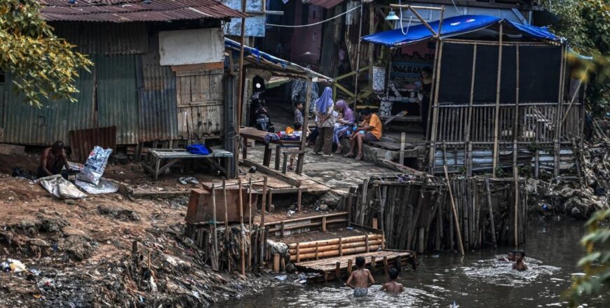 ທະນາຄານໂລກປະກາດເງິນຊ່ວຍເຫລືອ 100,000 ລ້ານໂດລາ ສໍາລັບປະເທດທຸກຍາກທີ່ສຸດໃນໂລກ