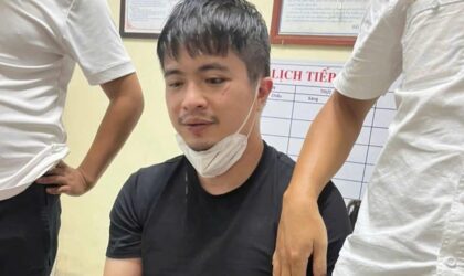 ຂ່າວດັງໃນຫວຽດນາມ! ຕຳຫລວດບຸກຈັບ ຕິກຕັອກ ຊື່ດັງມັກອວດລວຍ ໃນຂໍ້ຫາສໍ້ໂກງ ພ້ອມຢຶດຊັບສິນລວມມຸນຄ່າ 197 ລ້ານໂດລາ