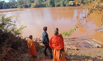 “ນໍ້າໜອງຖາດາກາຍເປັນສີແດງຂຸ່ນ” ປາກົດການທາງທຳມະຊາດ ທີ່ຍັງບໍ່ທັນມີການພິສູດ