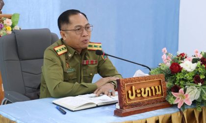 ສຶກສາອົບຮົມໄວໜຸ່ມ 32 ຄົນ ທີ່ມົ້ວສຸມດື່ມນໍ້າກະທ່ອມ ຢູ່ພາຍໃນເຂດເສດຖະກິດພິເສດສາມຫຼ່ຽມຄຳ