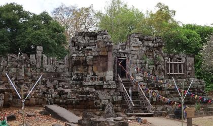 ອາລະຍະທຳອັນເກົ່າແກ່ ແລະ ມີຄຸນຄ່າທາງຈິດໃຈ ຈົ່ງຮັກສາໄວ້ໃຫ້ຍືນນານ