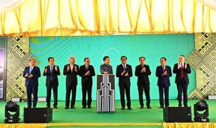 ວາງສີລາລຶກໂຄງການກໍ່ສ້າງໂຮງໄຟຟ້າພະລັງງານຄວາມຮ້ອນຖ່ານຫີນເຊກອງ 1,800 ເມກາວັດ