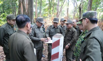 ຮອງລັດຖະມົນຕີ ກະຊວງການຕ່າງປະເທດ ເຄື່ອນໄຫວກວດກາຊາຍແດນ ລາວ-ກຳປູເຈຍ ສຳເລັດແລ້ວ 172 ຫຼັກ