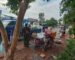 ຕັ້ງຮ້ານຕາມທາງຍ່າງ ວາງຂາຍສິນຄ້າຕາມແຄມທາງ ອາດພາໃຫ້ເກີດອຸປະຕິເຫດໄດ້ ຕັ້ງຮ້ານຕາມທາງຍ່າງ ວາງຂາຍສິນຄ້າຕາມແຄມທາງ ອາດພາໃຫ້ເກີດອຸປະຕິເຫດໄດ້